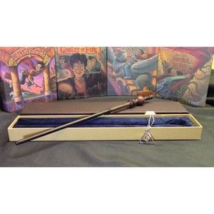 COPY - Harry Potter - Minerva McGonagall Wand w/ FREE Deathly Hallow Necklace